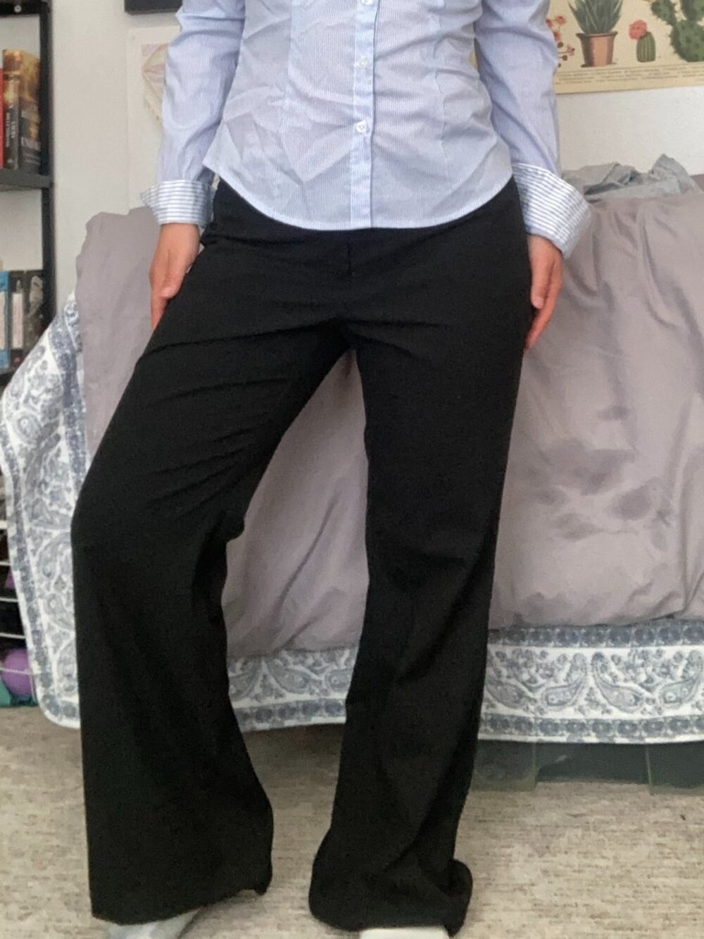 Classic Black New York and Company Wideleg/Flare Dress Pants